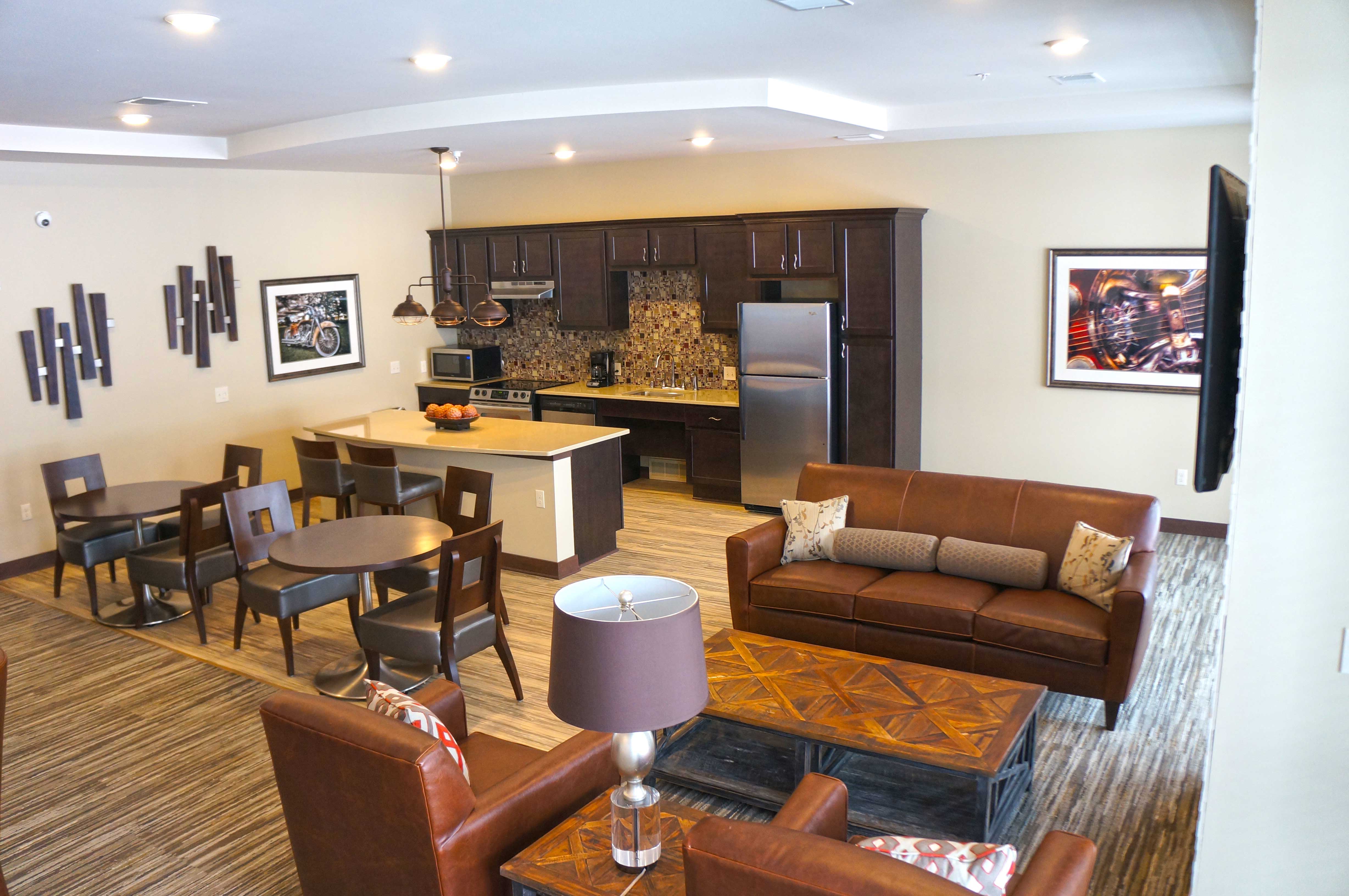 TEST Sutter Creek Apartments in Brookfield, WI